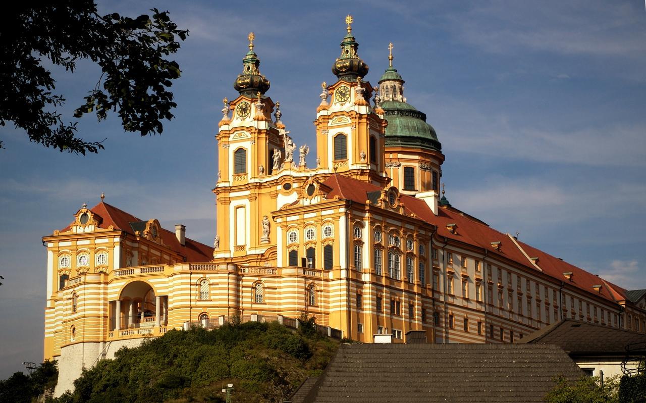 Pension Babenberger Melk Exterior photo